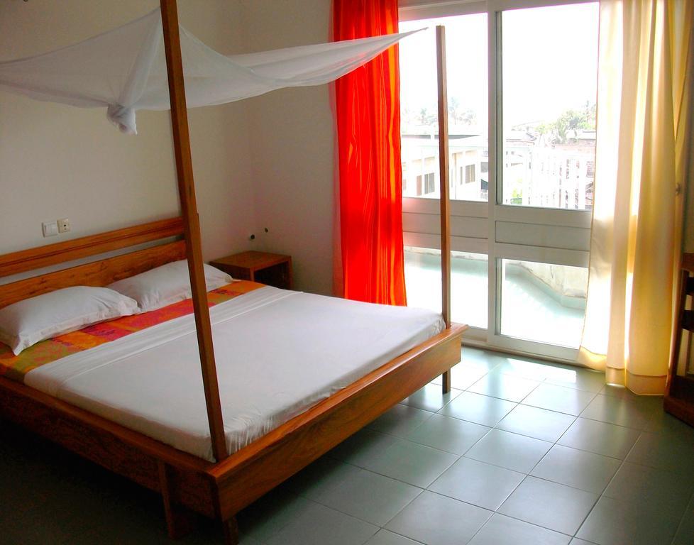 Dodoo Lodge Котону Екстер'єр фото